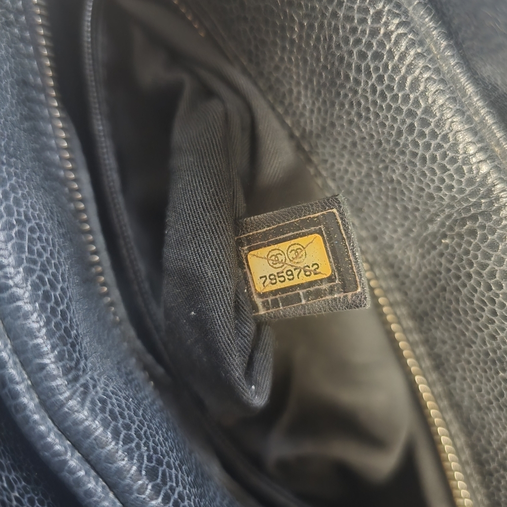 Chanel Black  Petite Quilted Leather Chain Shoulder Bag - Picture 5 of 12